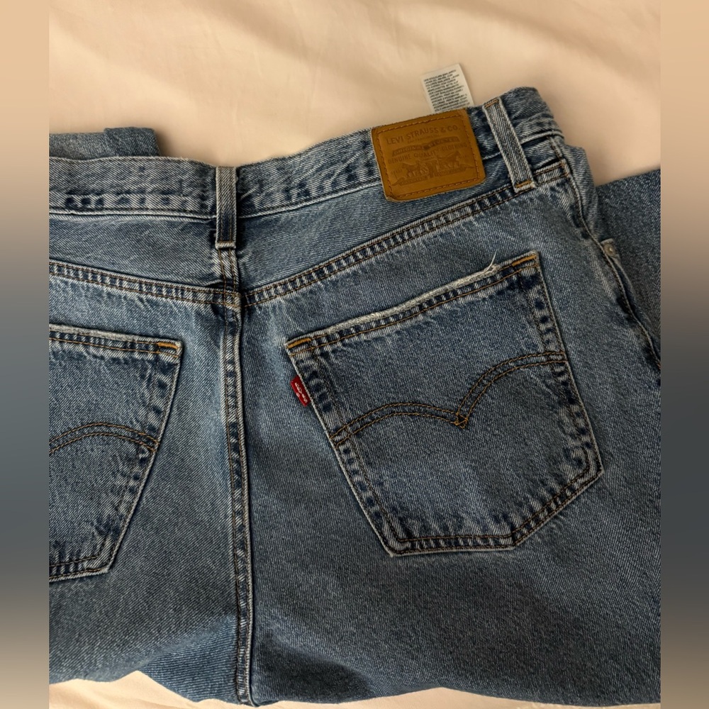 Levi Baggy Dad Jean - Picture 10 of 10